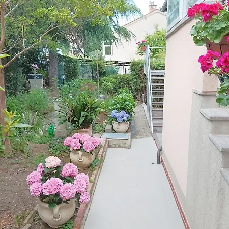 Apartman Park And Sunny Terrace Ankaran