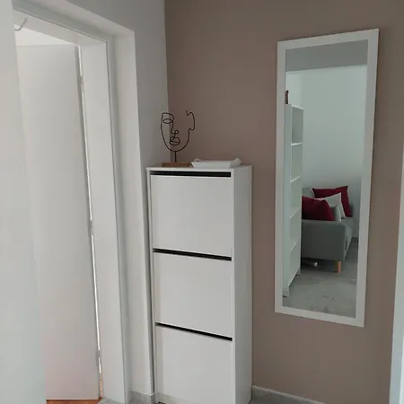 Park And Sunny Terrace Apartman Ankaran