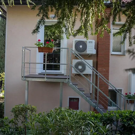 Apartman Park And Sunny Terrace