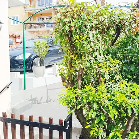 Park And Sunny Terrace Apartment Ankaran