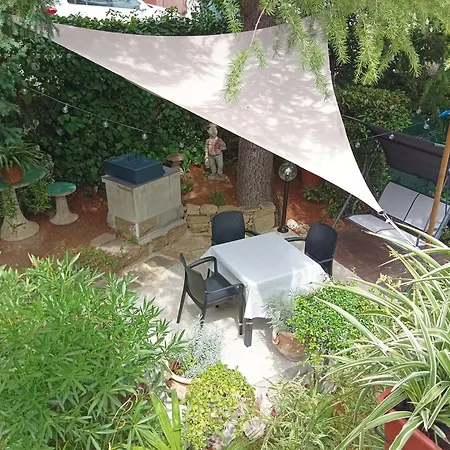 Park And Sunny Terrace * 안카란