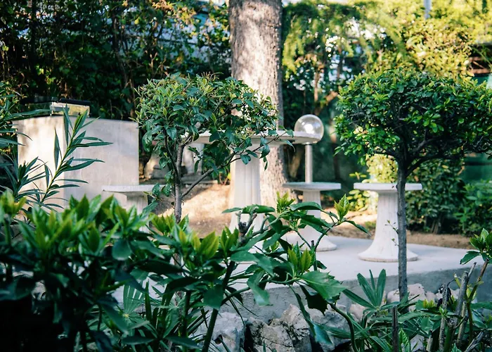 Park And Sunny Terrace Apartman